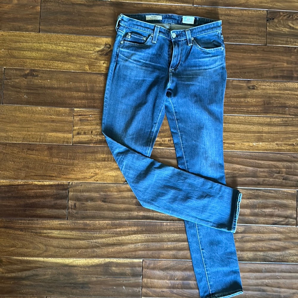 Women’s AG Jeans size 25